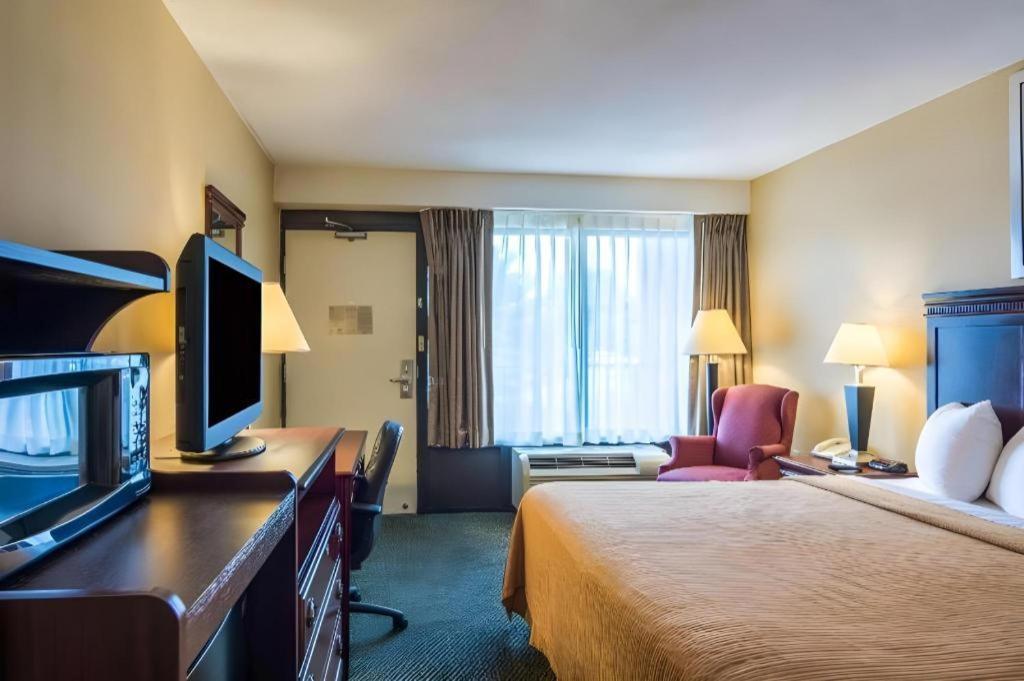 Quality Inn Manassas Exterior foto