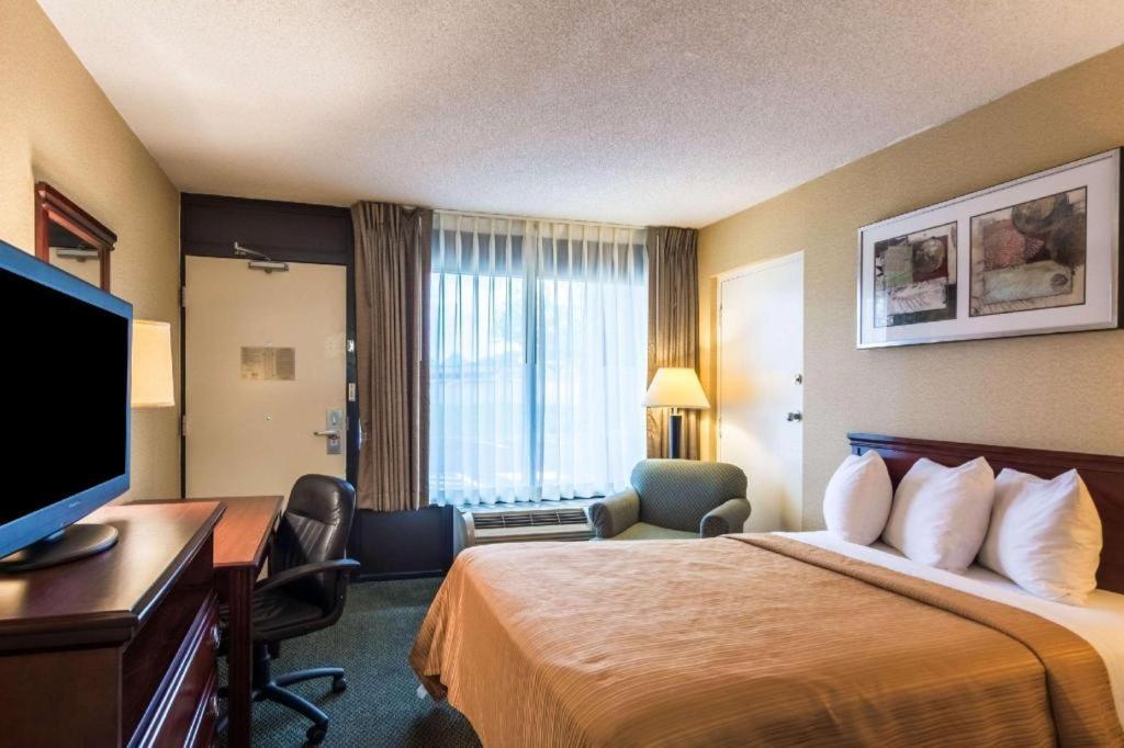 Quality Inn Manassas Exterior foto